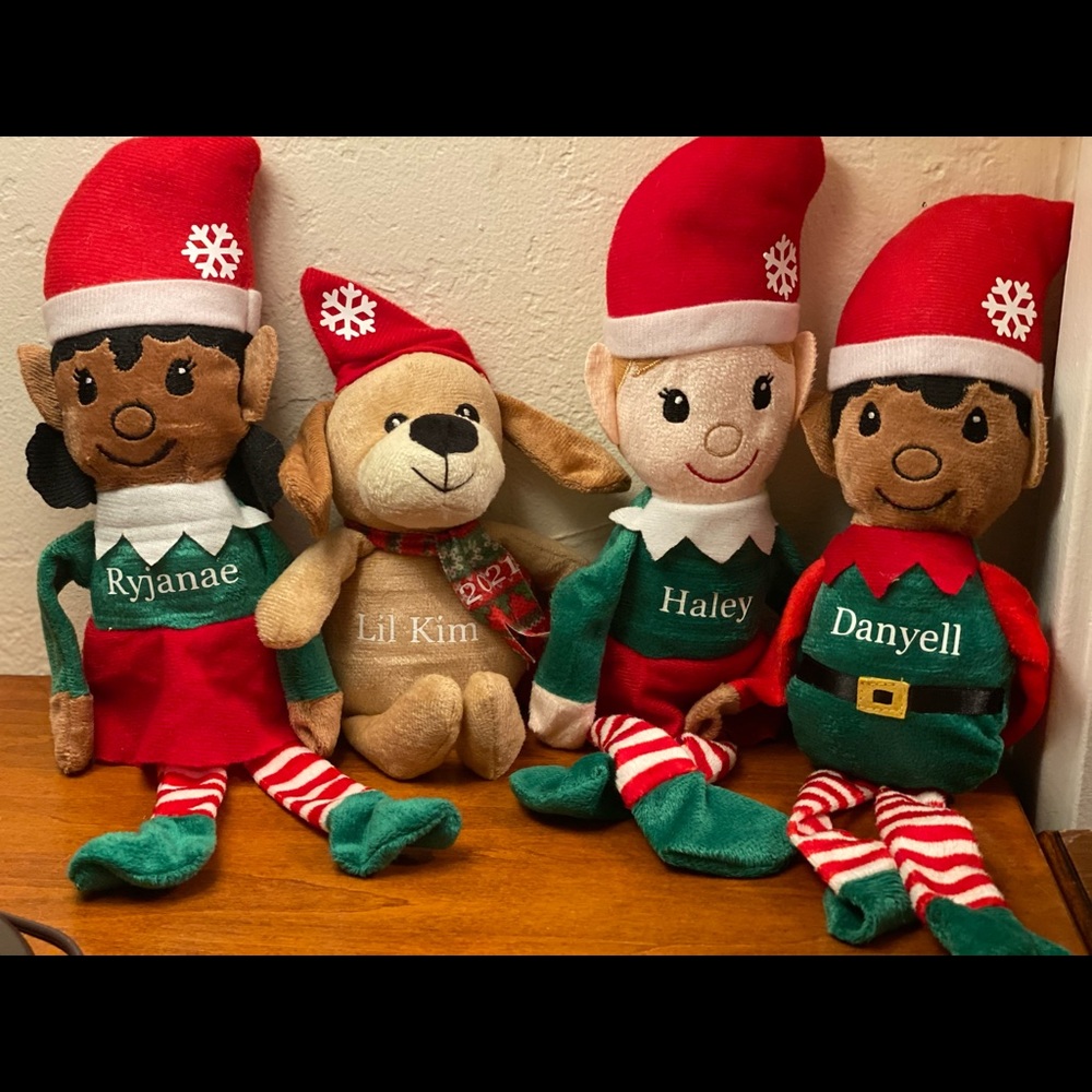 Custom elf’s - Picture 2 of 4